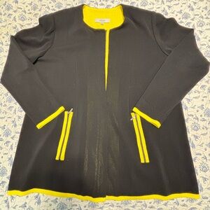 Exclusively Misook Woman size 2X Black and Yellow Zip-Up knit Jacket